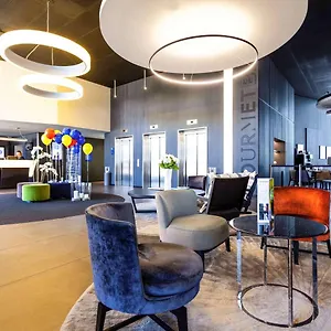 4* Otel Novotel